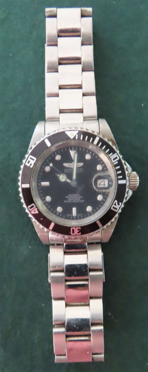 invicta rolex submariner look alike